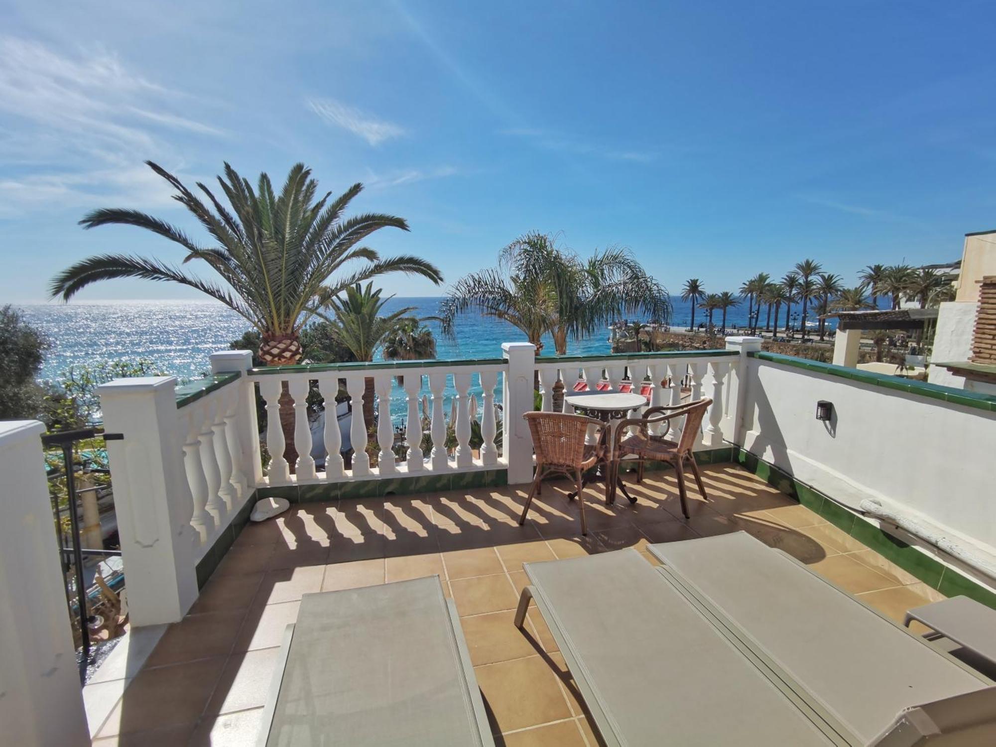 Villa Carabeo Nerja Dış mekan fotoğraf