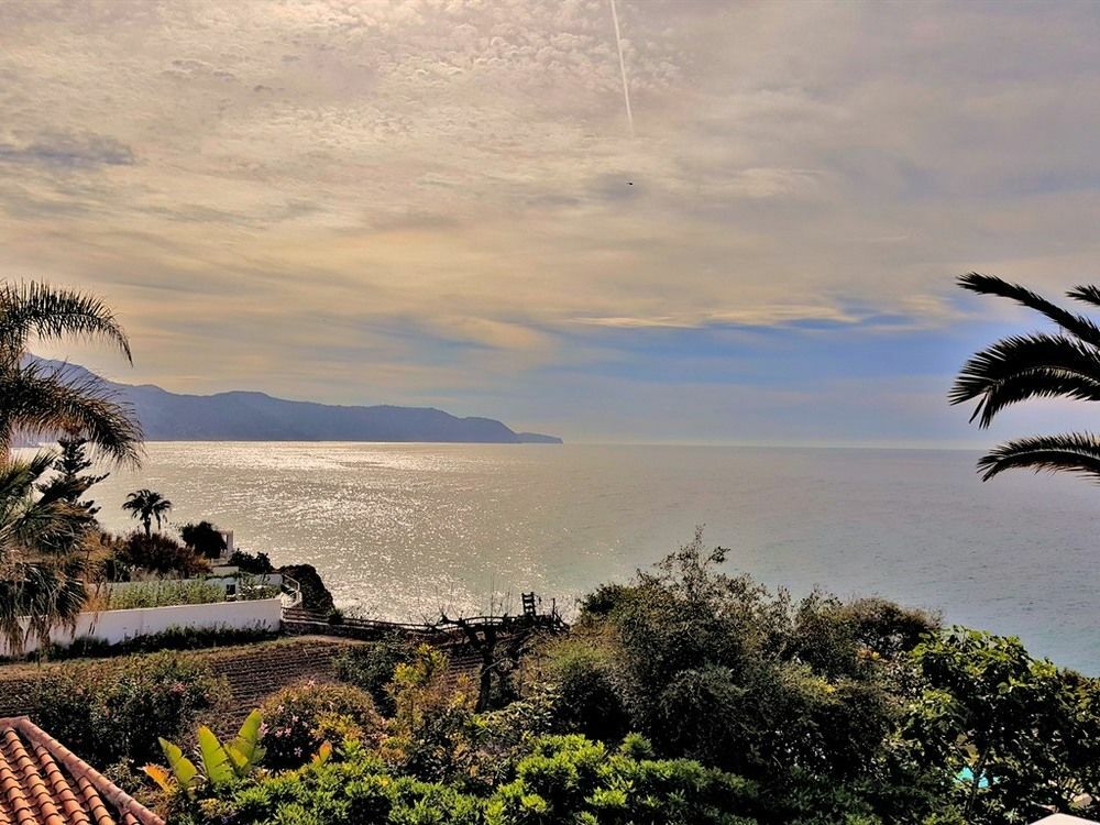 Villa Carabeo Nerja Dış mekan fotoğraf